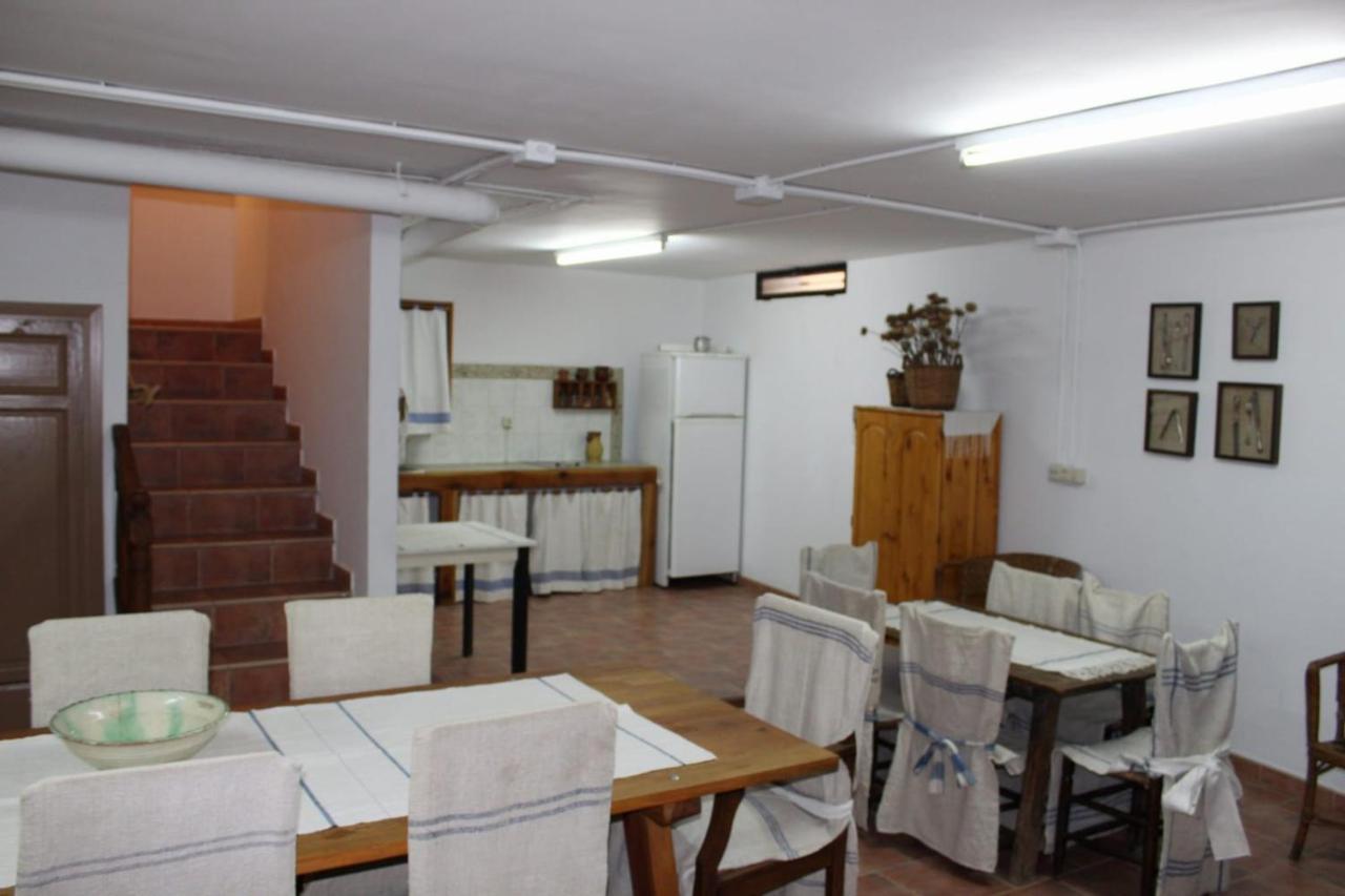 Casa Rural Puerta De La Iglesia Elche de la Sierra Buitenkant foto